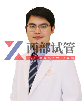 萬星博士
